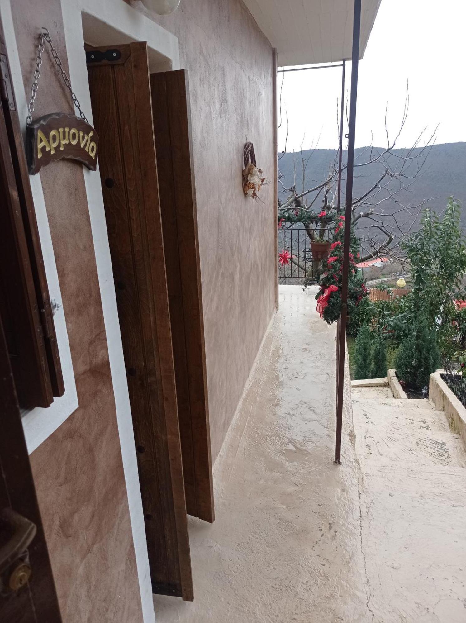 Άγρια Λούλουδα Κατοικία Αρμονία Timfristos ภายนอก รูปภาพ